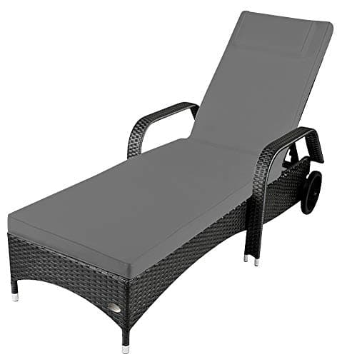 RS Trade Sonnenliege Toscana Silber/Grau - Outdoor Liege mit beständigem Poly-Rattan-Geflecht - verstellbare Rückenlehne - Armlehnen & breite Liegefläche - inkl. Kopfteil und Auflage image